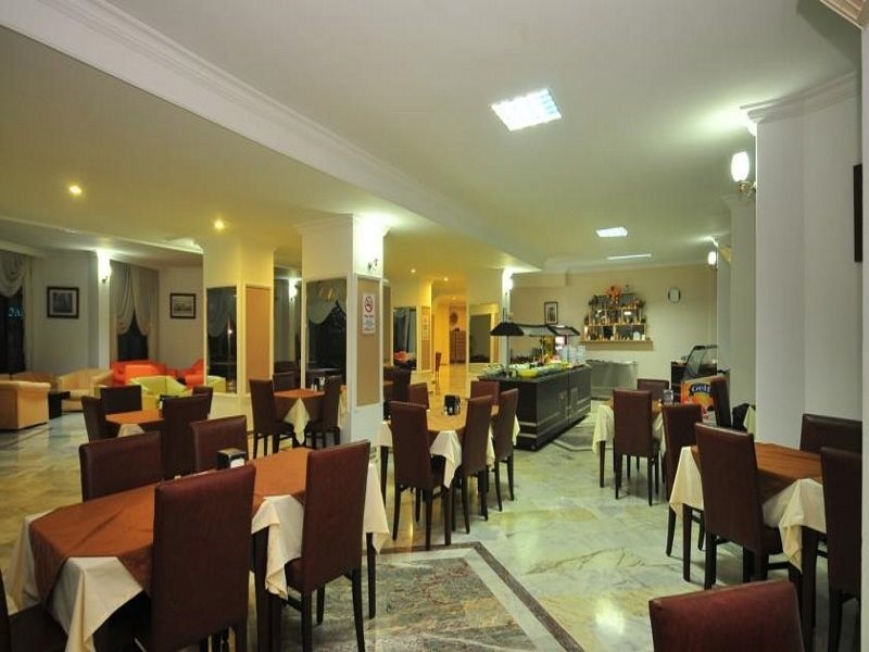 Adler Hotel 15/46