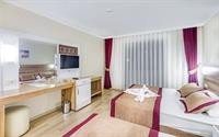 Dedeman Kemer Resort 49/87