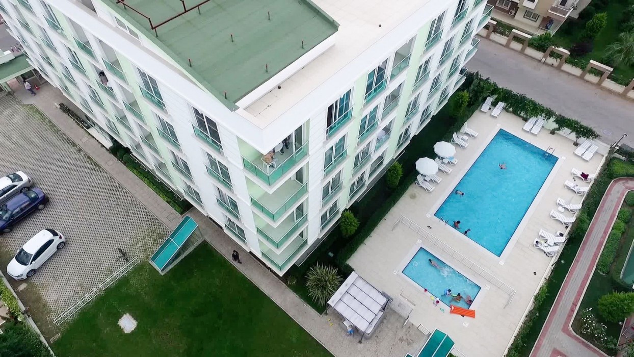 The Suites 48/100