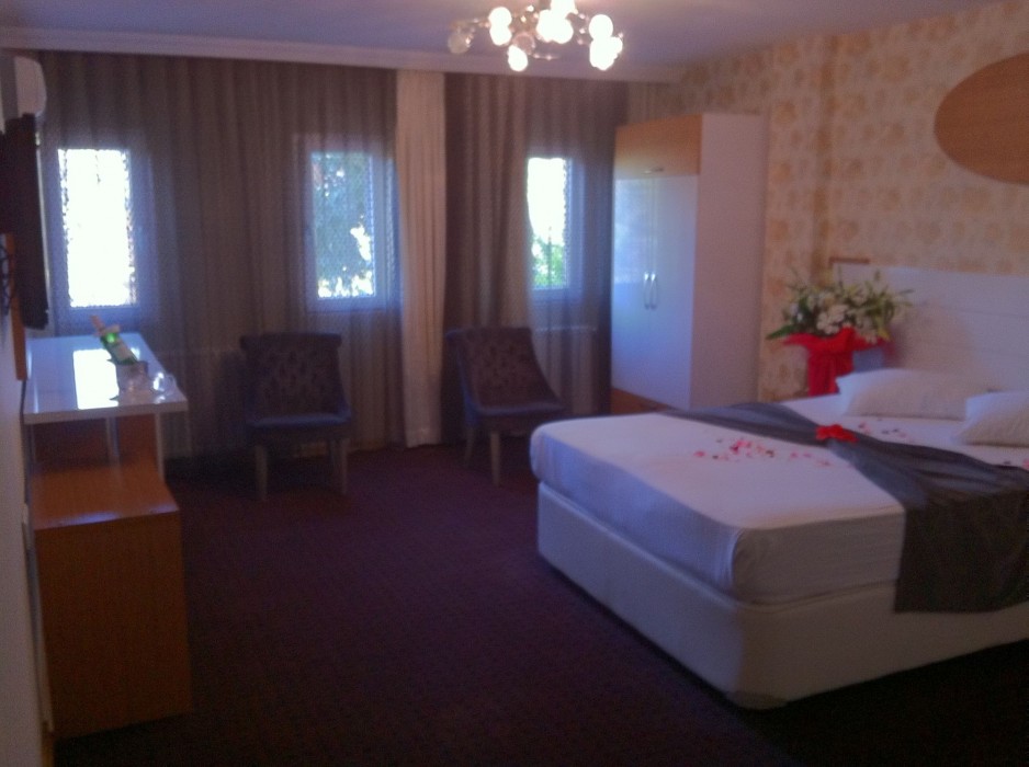 Strazburg Hotel 10/19