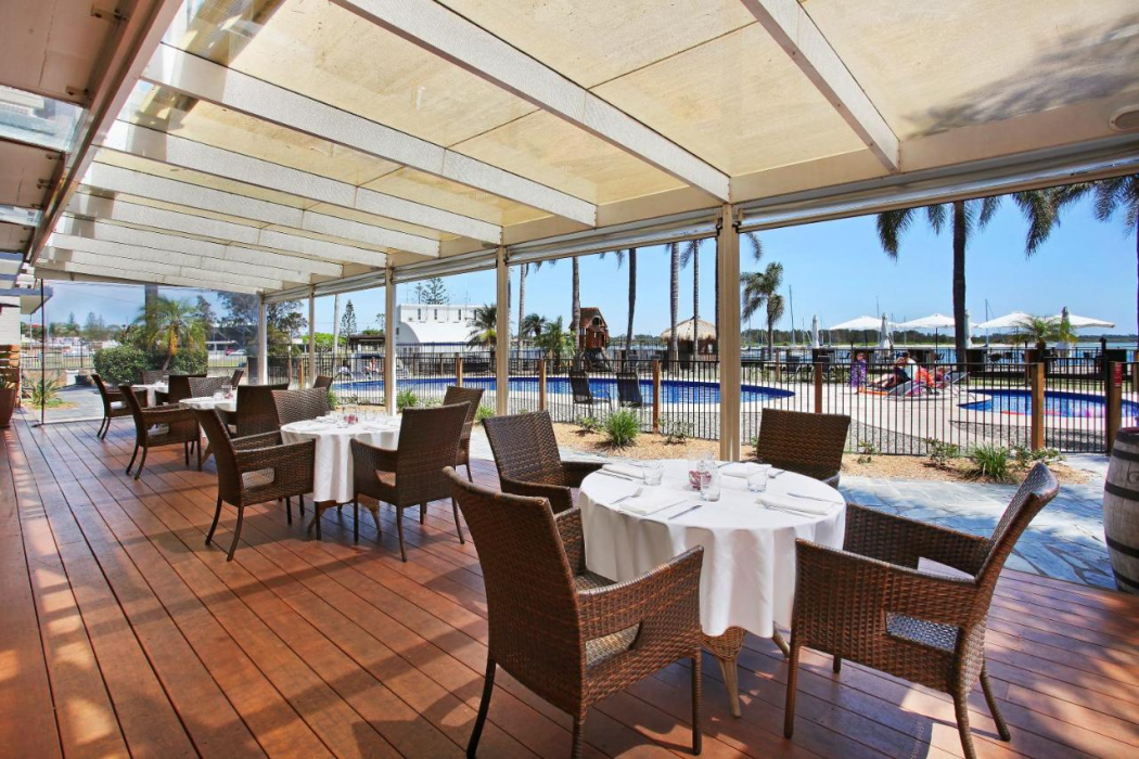 Comfort Resort Waters Edge 11/29