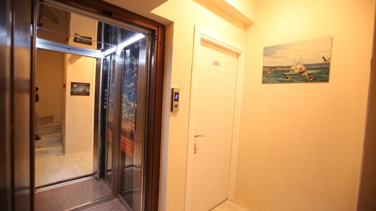 Taksim Brand Suite 23/65