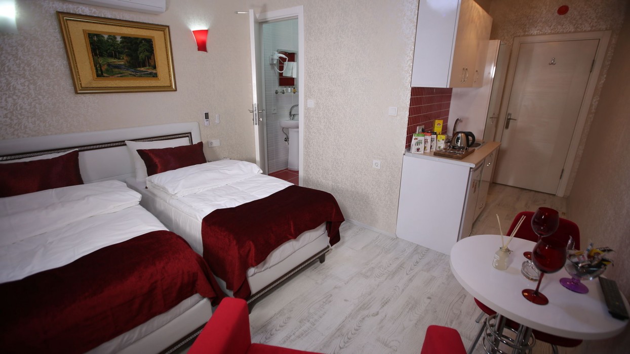 Taksim Brand Suite 44/65