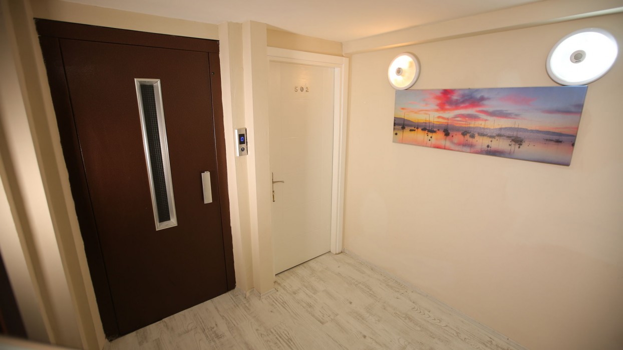 Taksim Brand Suite 36/65