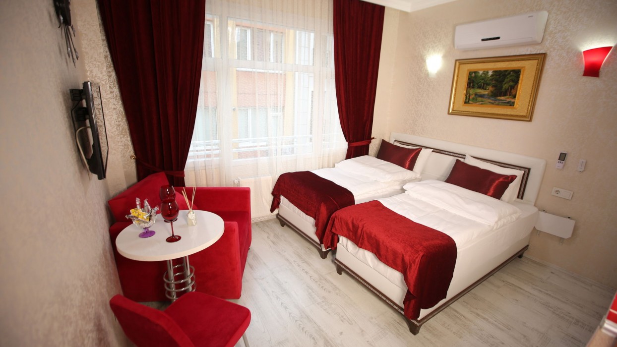 Taksim Brand Suite 14/65