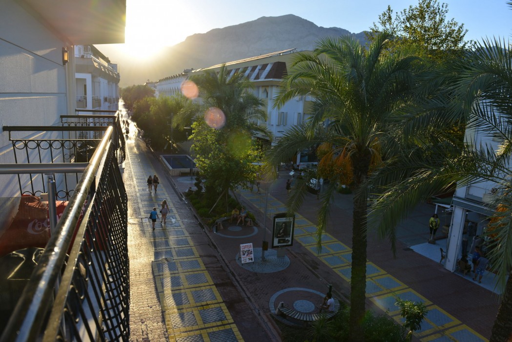 Cekmen Hotel 32/80
