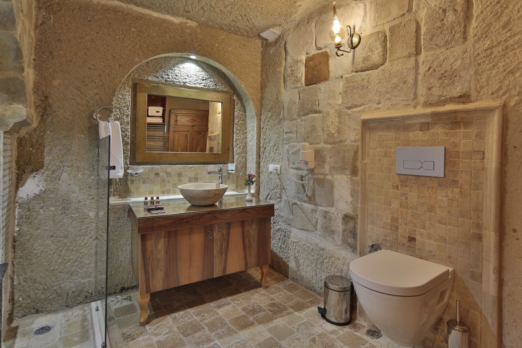 Jacob's Cave Suites 52/100