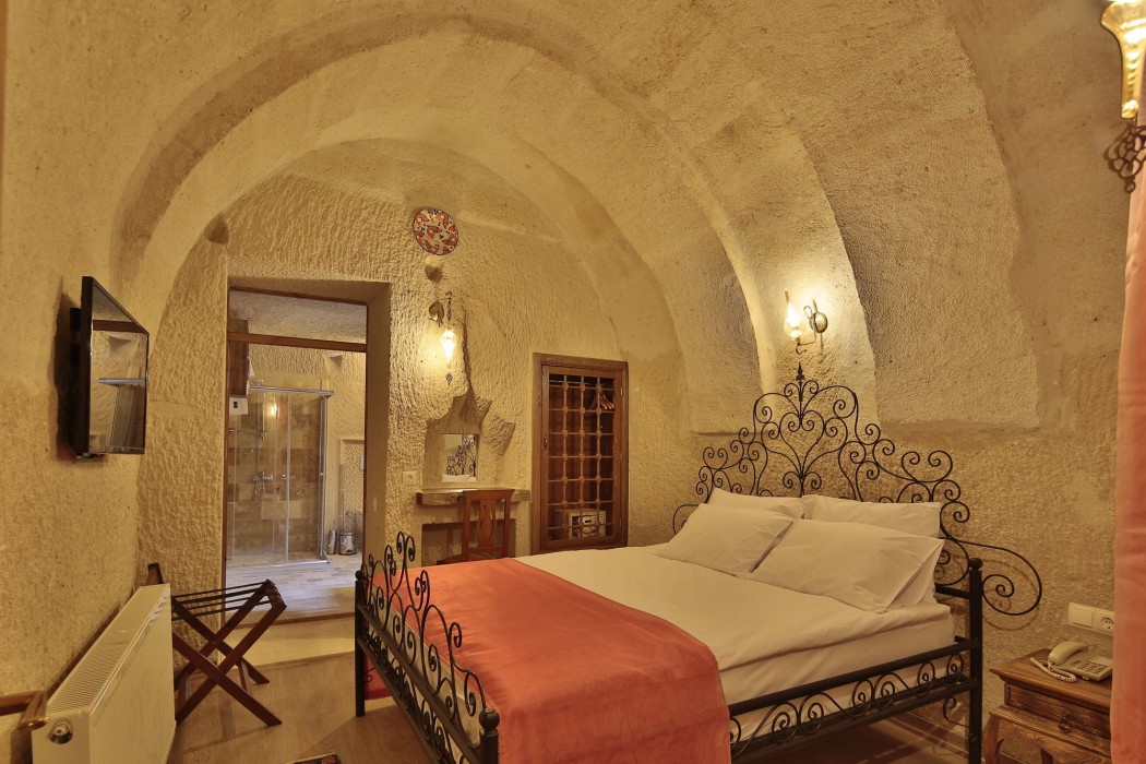 Jacob's Cave Suites 34/100