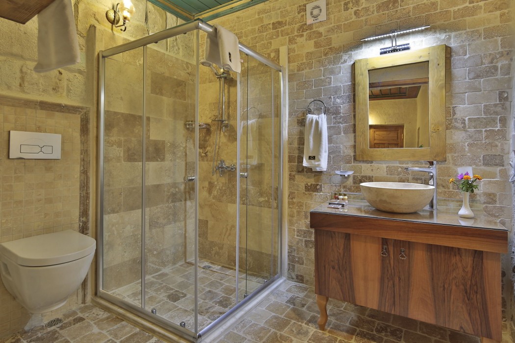Jacob's Cave Suites 35/100
