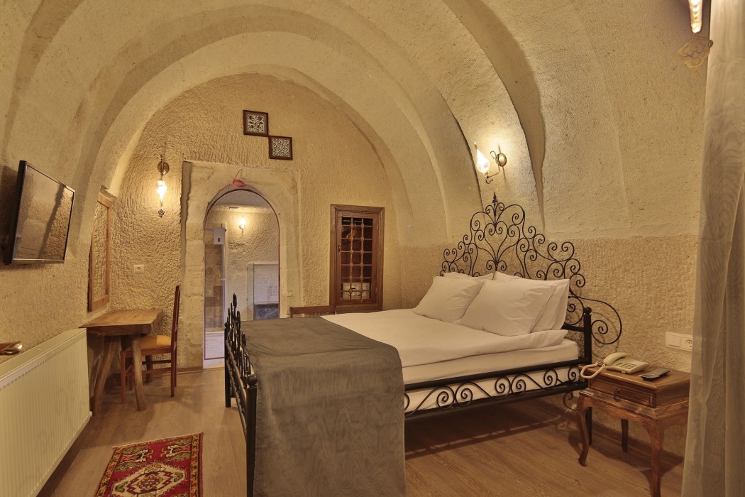 Jacob's Cave Suites 58/100
