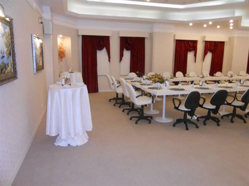 Sahil Marti Hotel 24/72