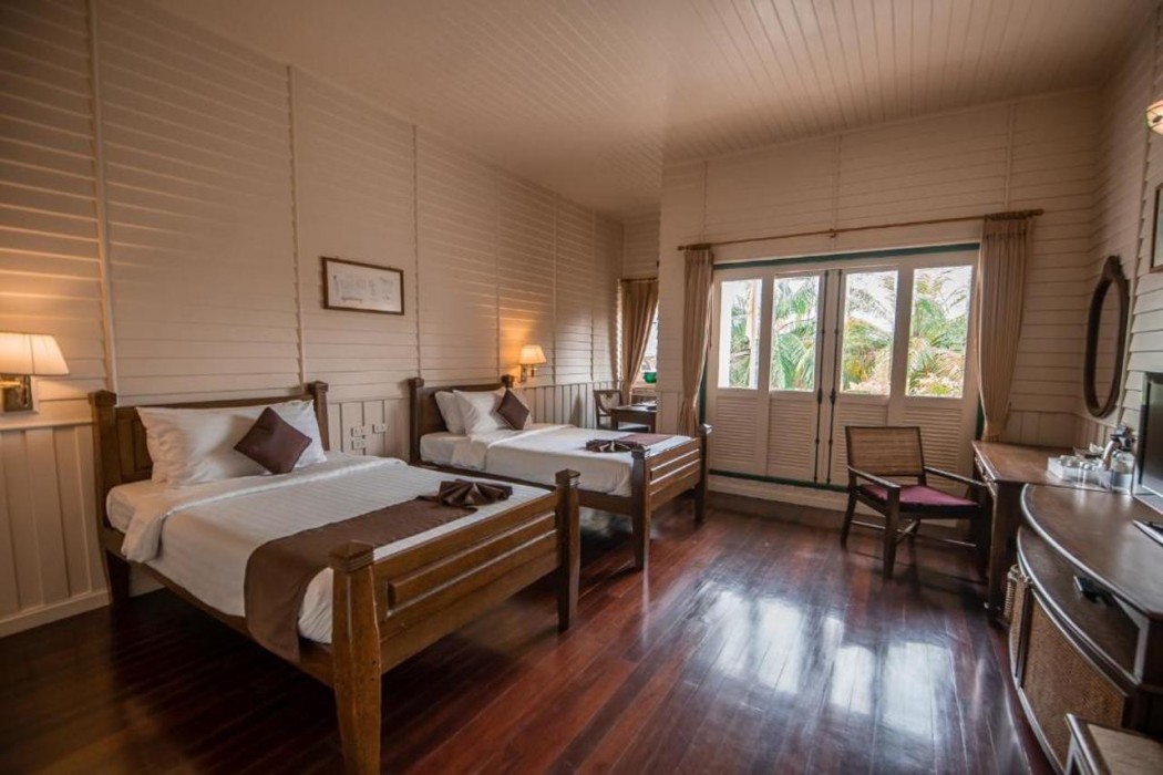 Kalanan Riverside Resort 10/59