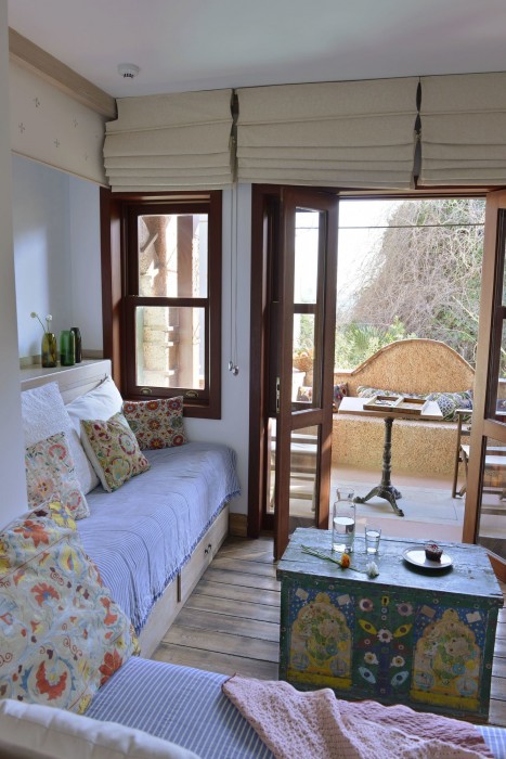 Hotel Empress Zoe 30/100