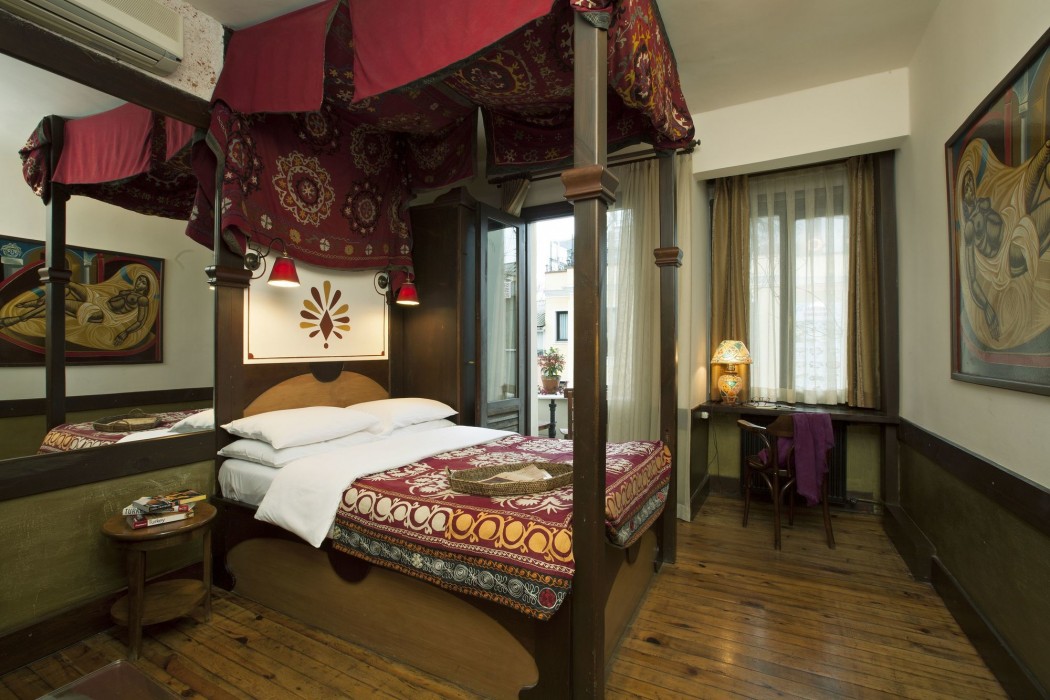 Hotel Empress Zoe 28/100