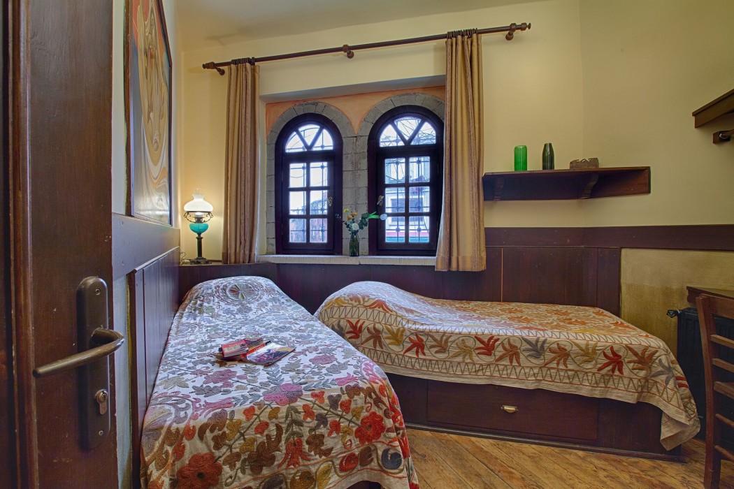 Hotel Empress Zoe 26/100