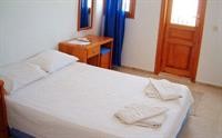 Oreo Hotel 28/74