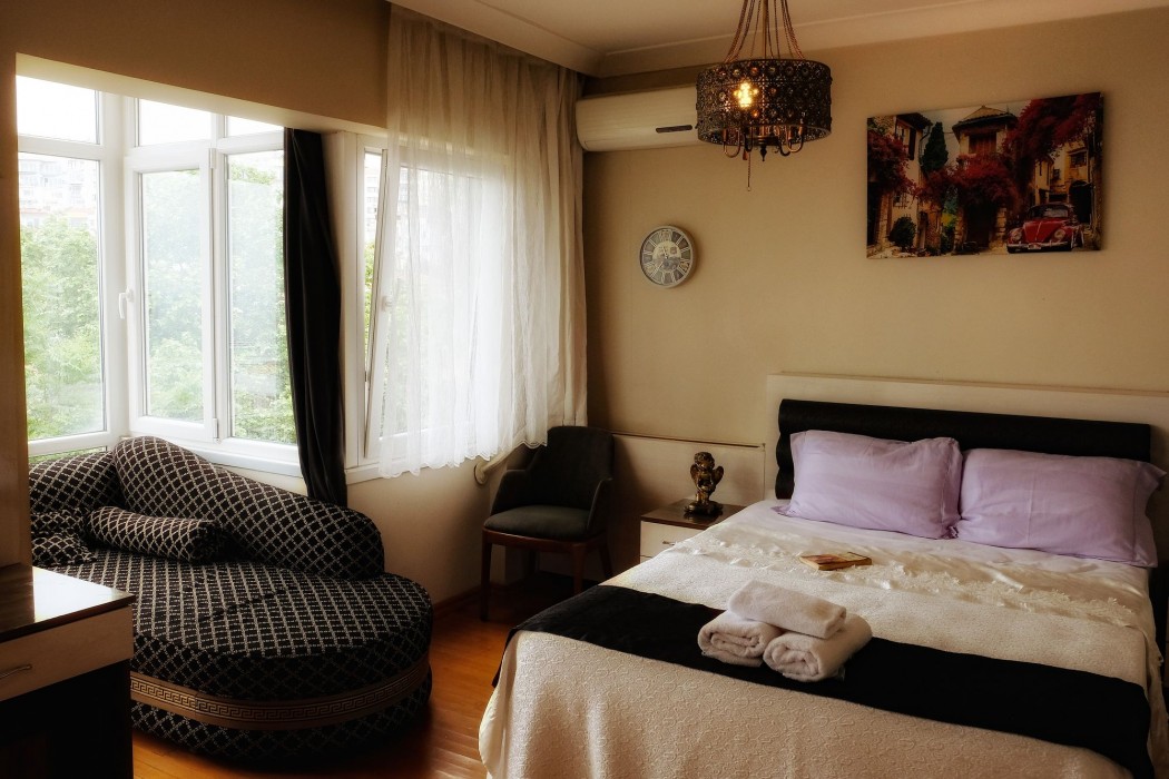 Sarah Suite