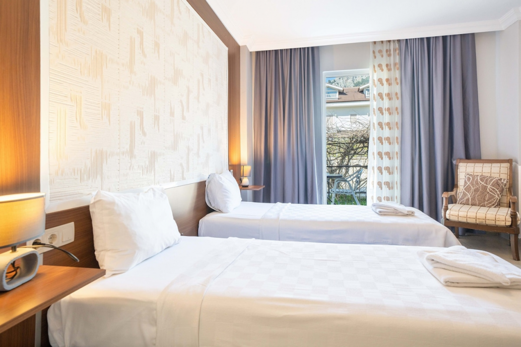 Dedeminn Garden Hotel 15/60