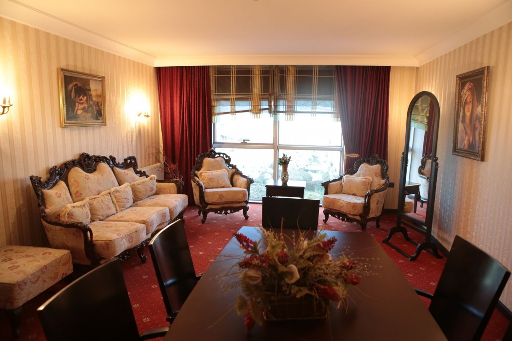 Amisos Hotel 16/70