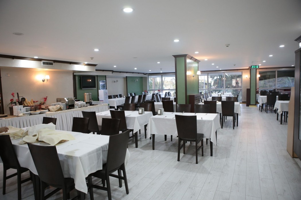 Amisos Hotel 33/70