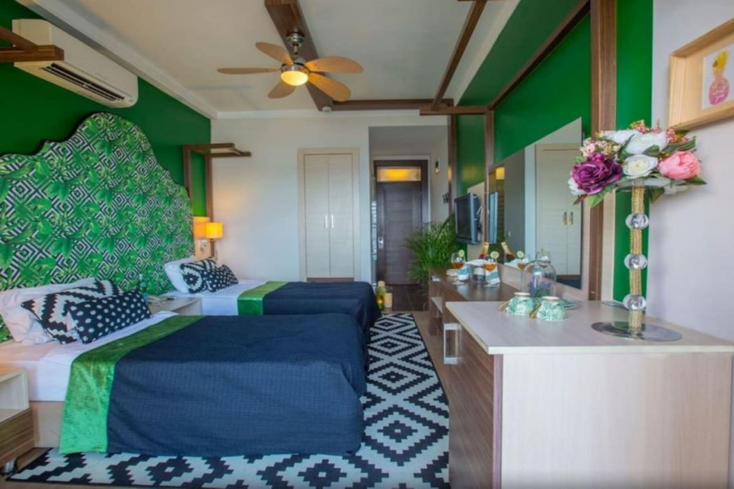 Anjeliq House Hotel 8/60