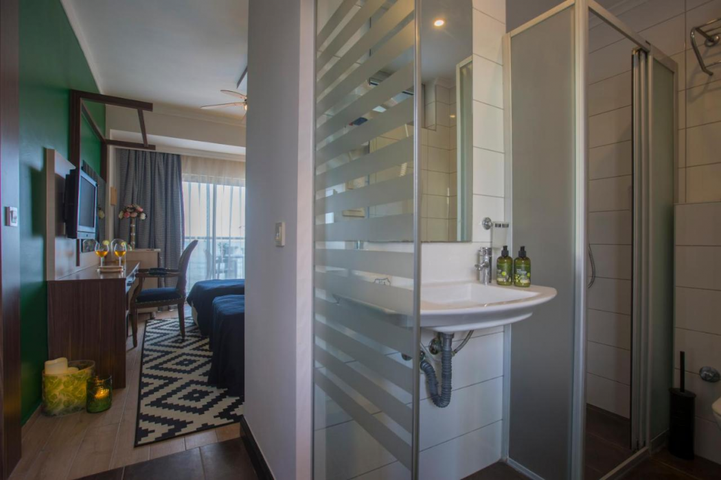 Anjeliq House Hotel 6/60