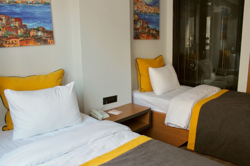 Espina Hotel 35/96