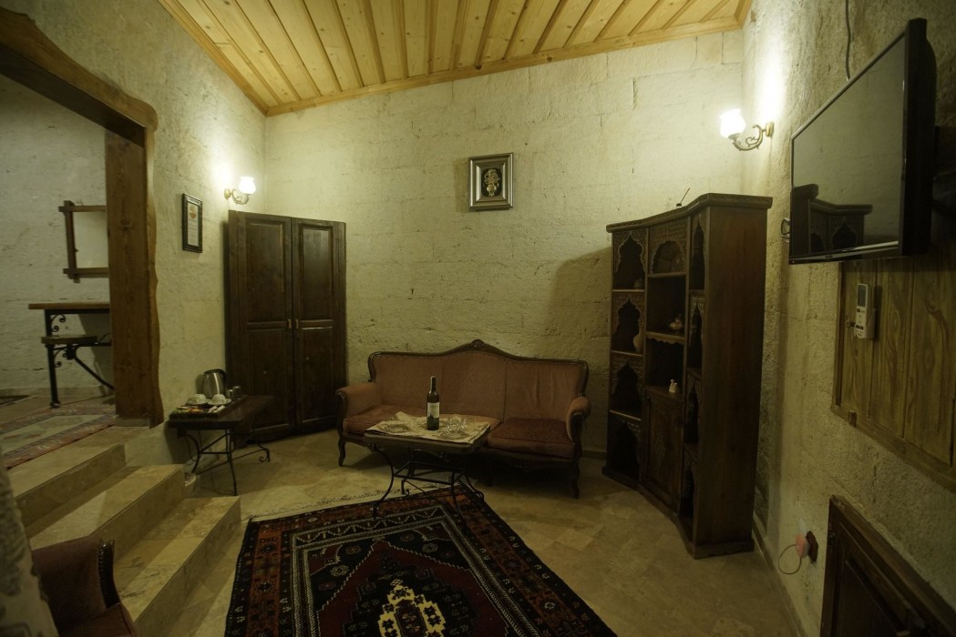 Chelebi Cave House 36/98
