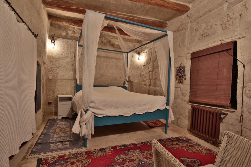 Chelebi Cave House 35/98