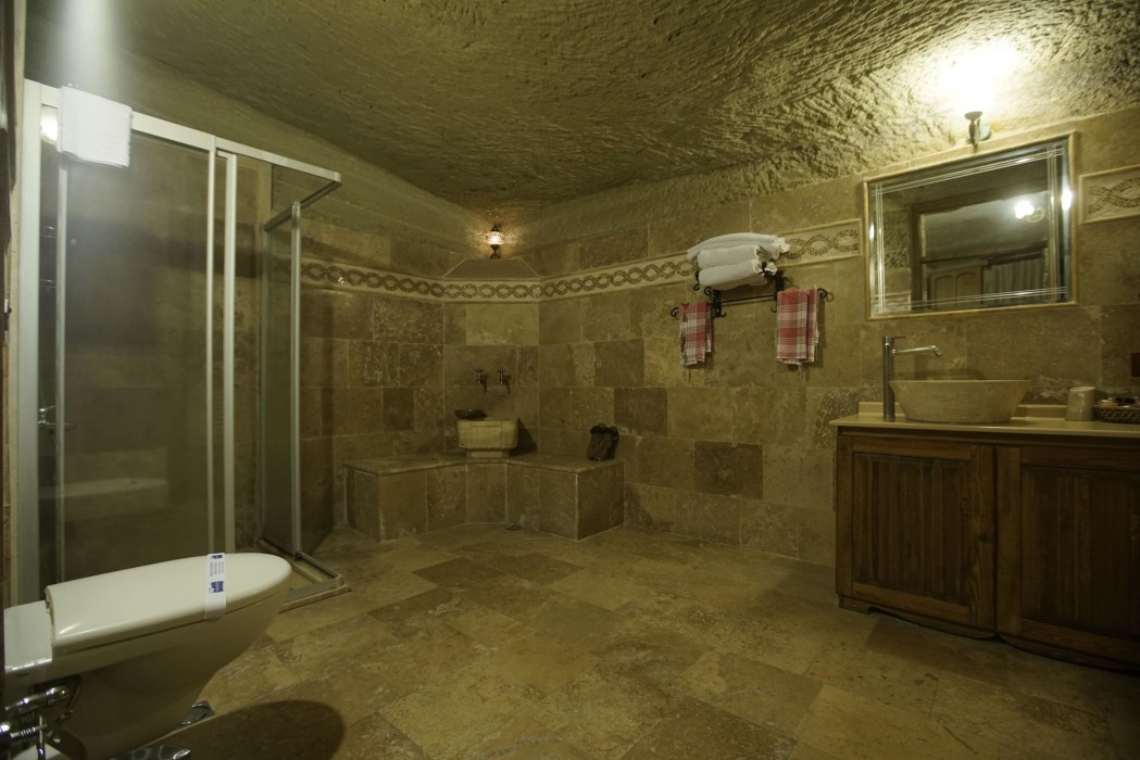 Chelebi Cave House 28/98