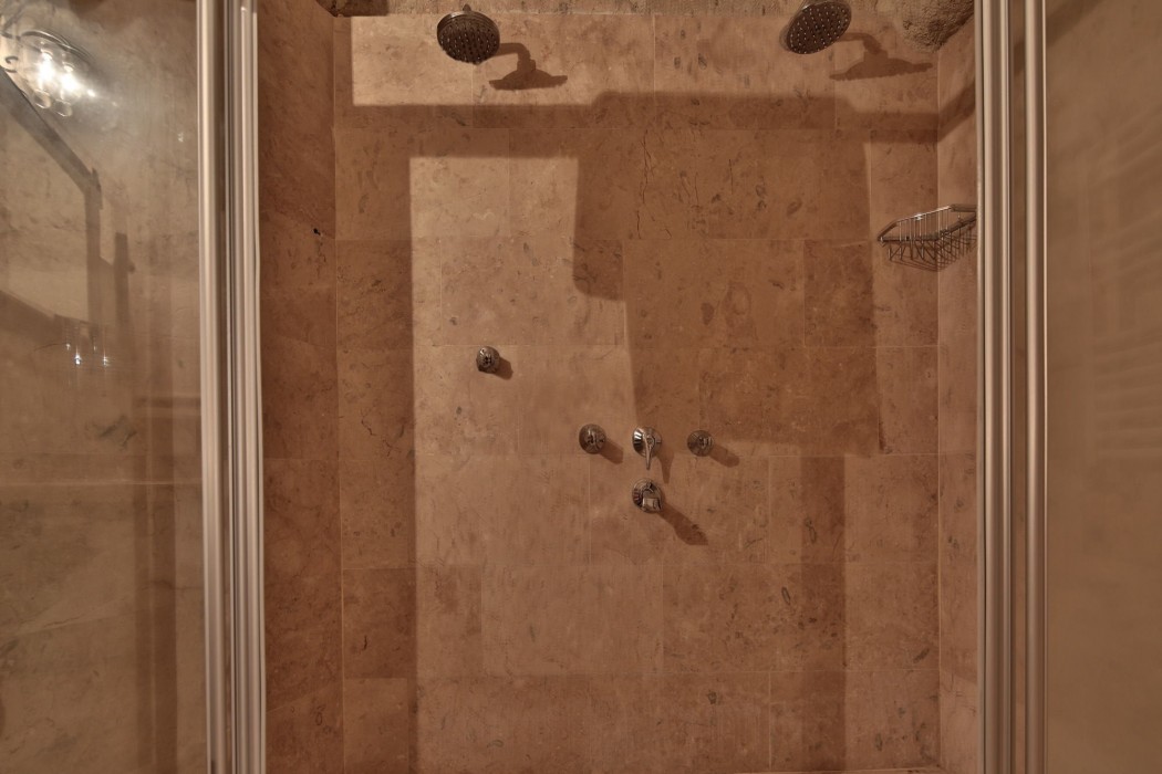 Chelebi Cave House 63/98