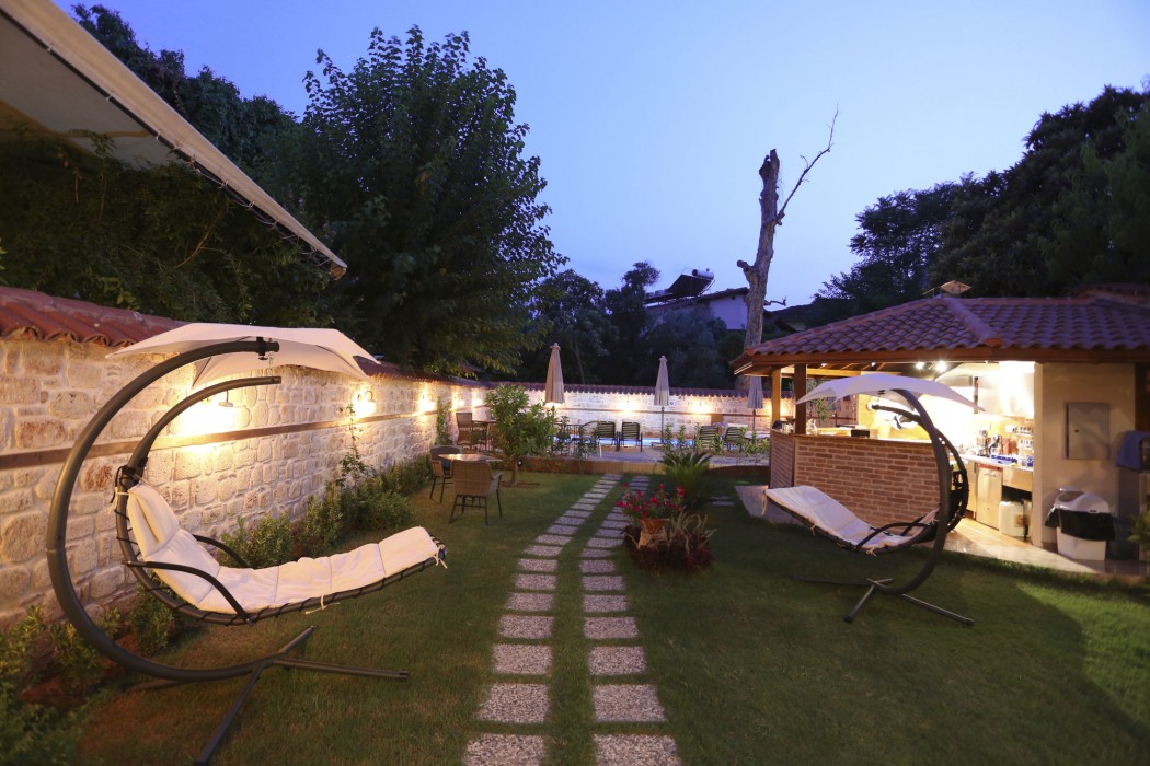 Char Me Boutique Hotel 33/77