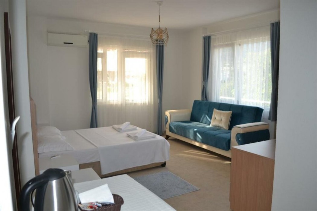 Elit Hotel Palamutbuku 27/37