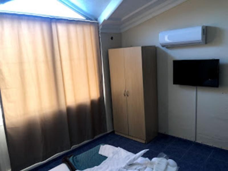 Deniz Hotel Konyaalti 48/94