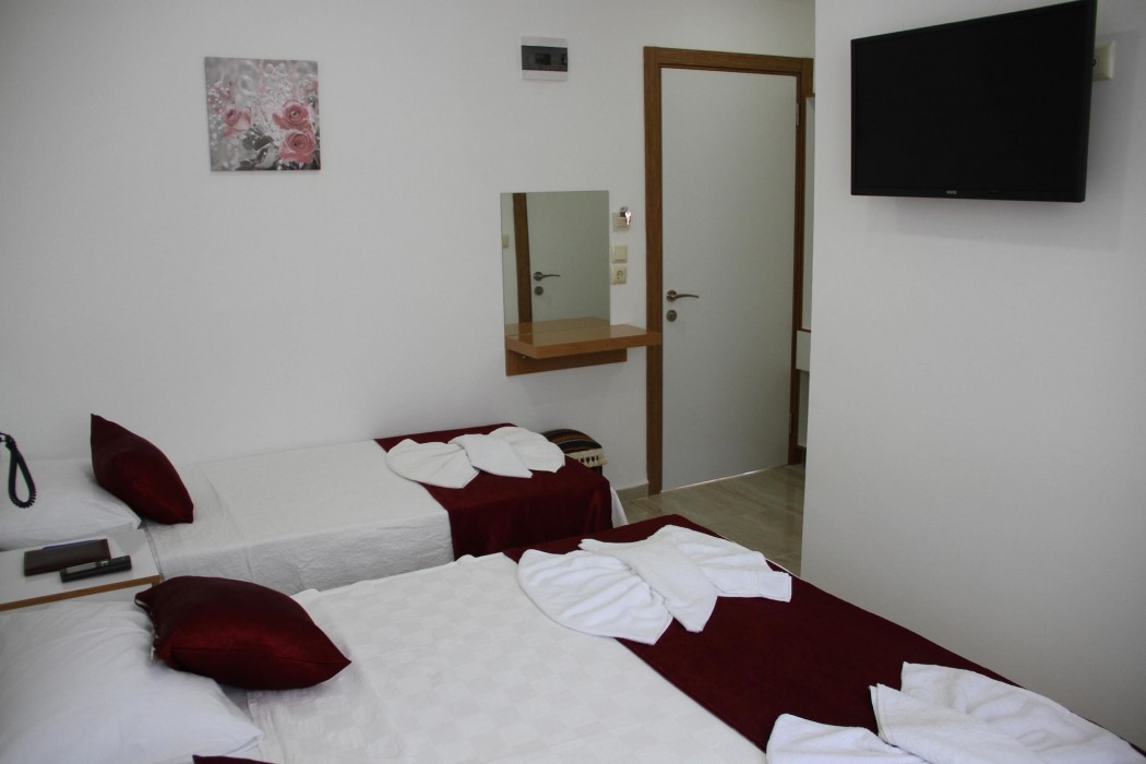 Aelbistan Otel 7/18