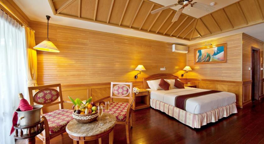 Royal Island Resort and Spa 16/78