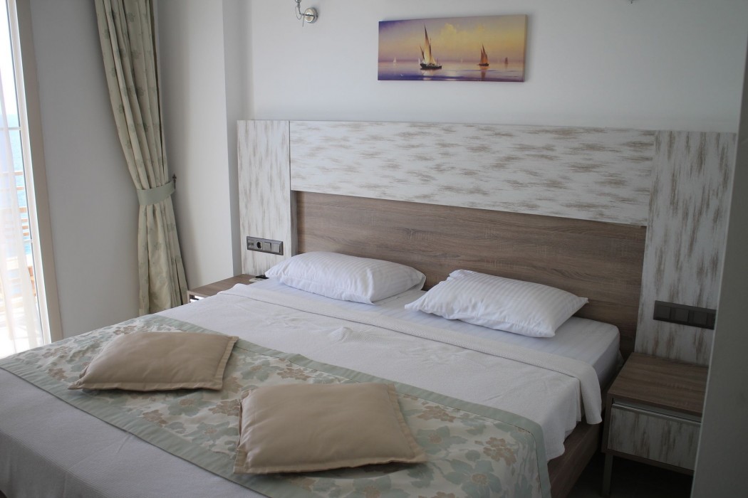 Narr Hotel 32/100