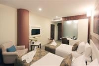Forum Suite Hotel 22/70