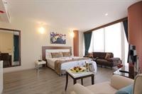 Forum Suite Hotel 20/70