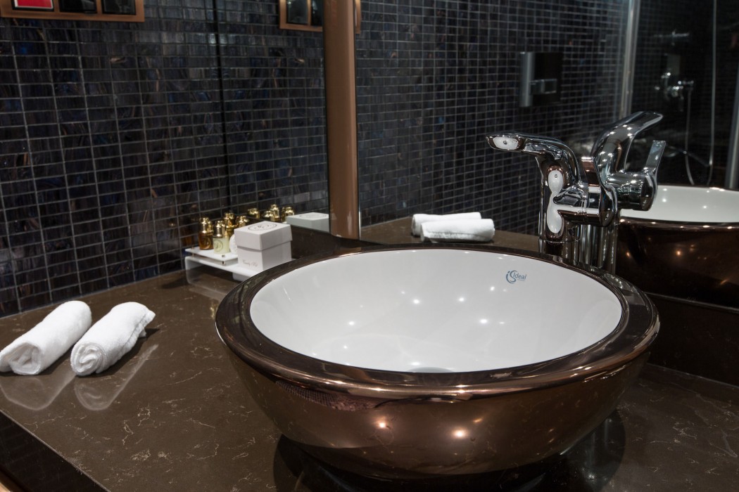 Golden Pearl Boutique Hotel - Adults Only 11/66