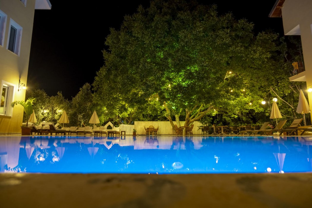 Gunes Boutique Hotel 128/130