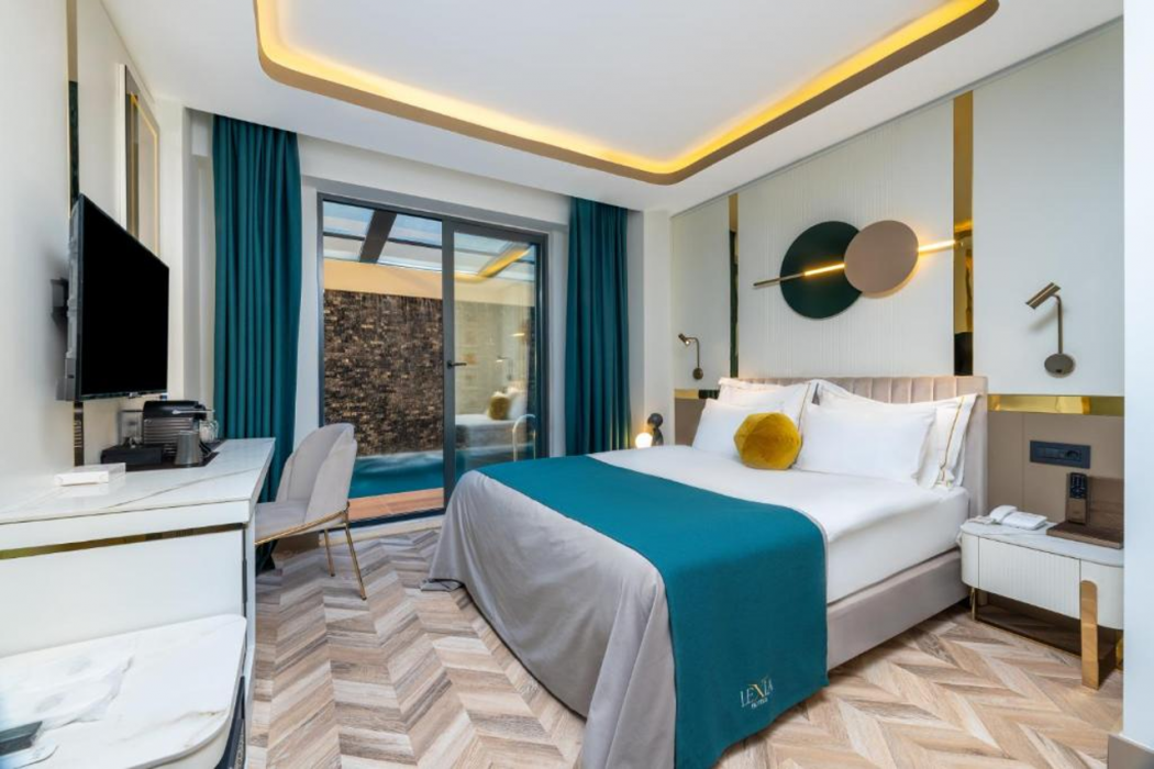 Lexia Hotels 11/20