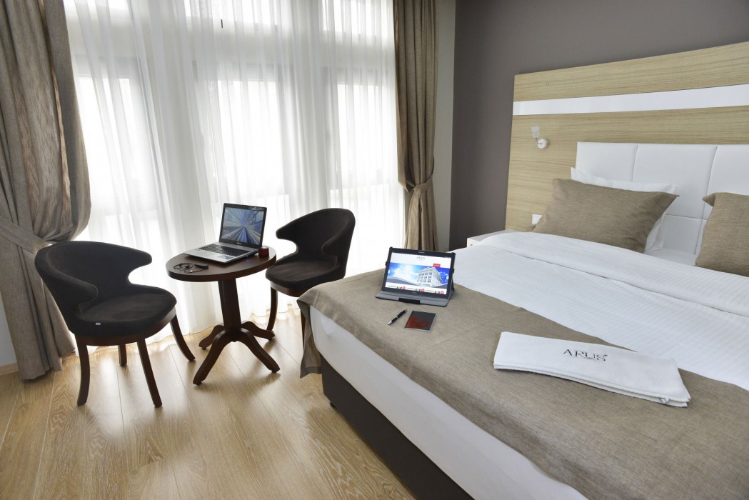 Arus Hotel 39/62