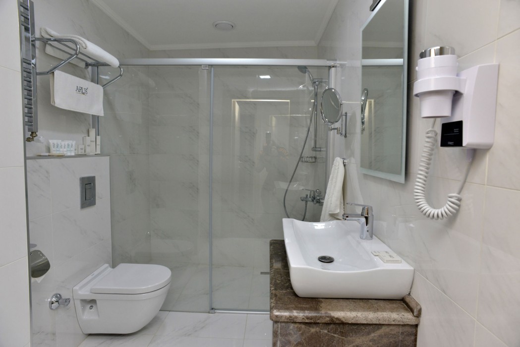 Arus Hotel 33/62
