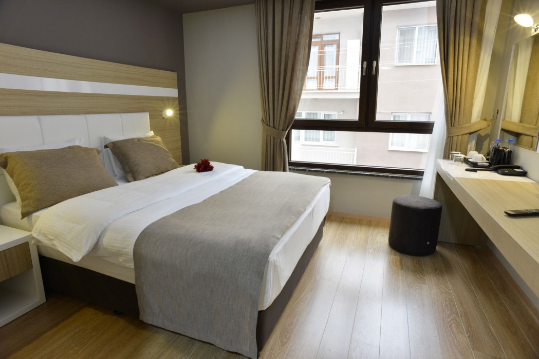 Arus Hotel 35/62