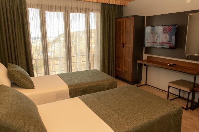Royal Villa 39/100