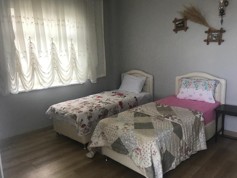 Royal Villa 59/100