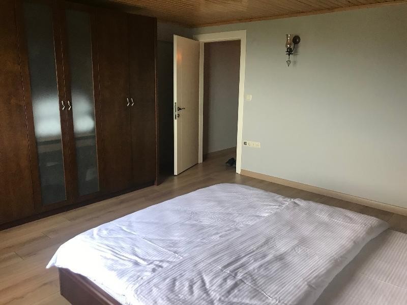 Royal Villa 64/100