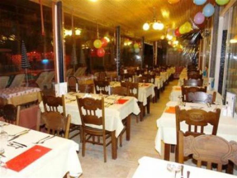 Semt Luna Beach Hotel 54/75