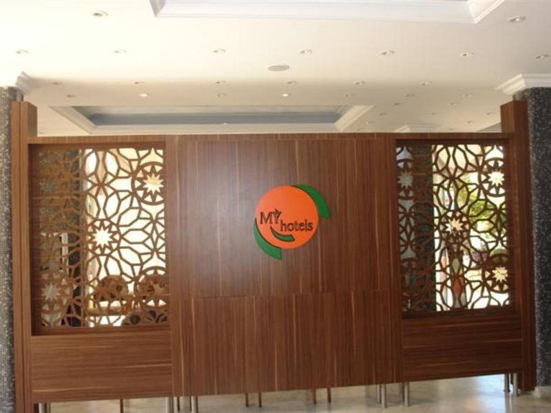 Semt Luna Beach Hotel 59/75